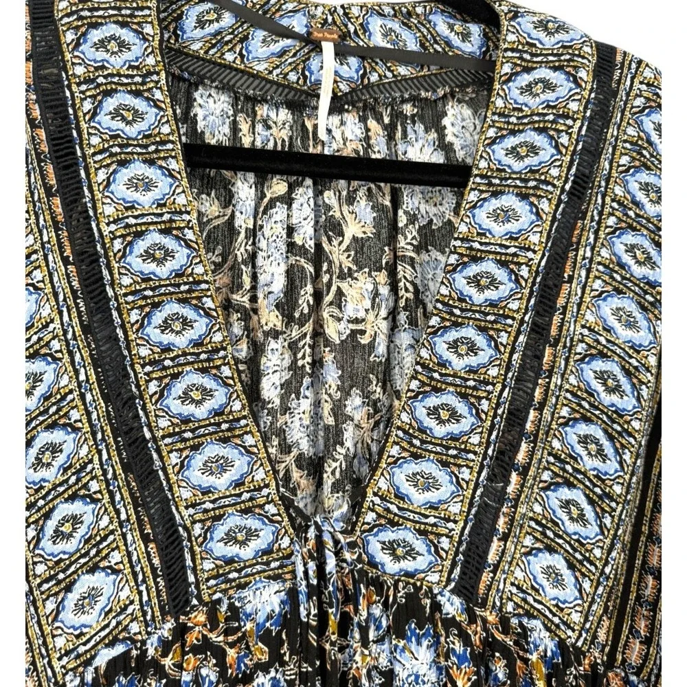 Free People Moonlight Dance‎ Floral Bell Sleeve Boho Tunic Top Blue Size Small